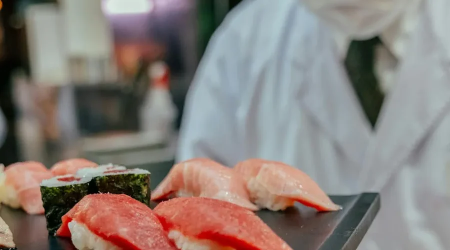 sushi i tokyo i japan